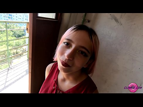 ❤️ Estudyante Sensual Nagsuso sa usa ka Estranghero sa Outback - Cum Sa Iyang Nawong ❤️ kualidad nga porn sa amon ❌️